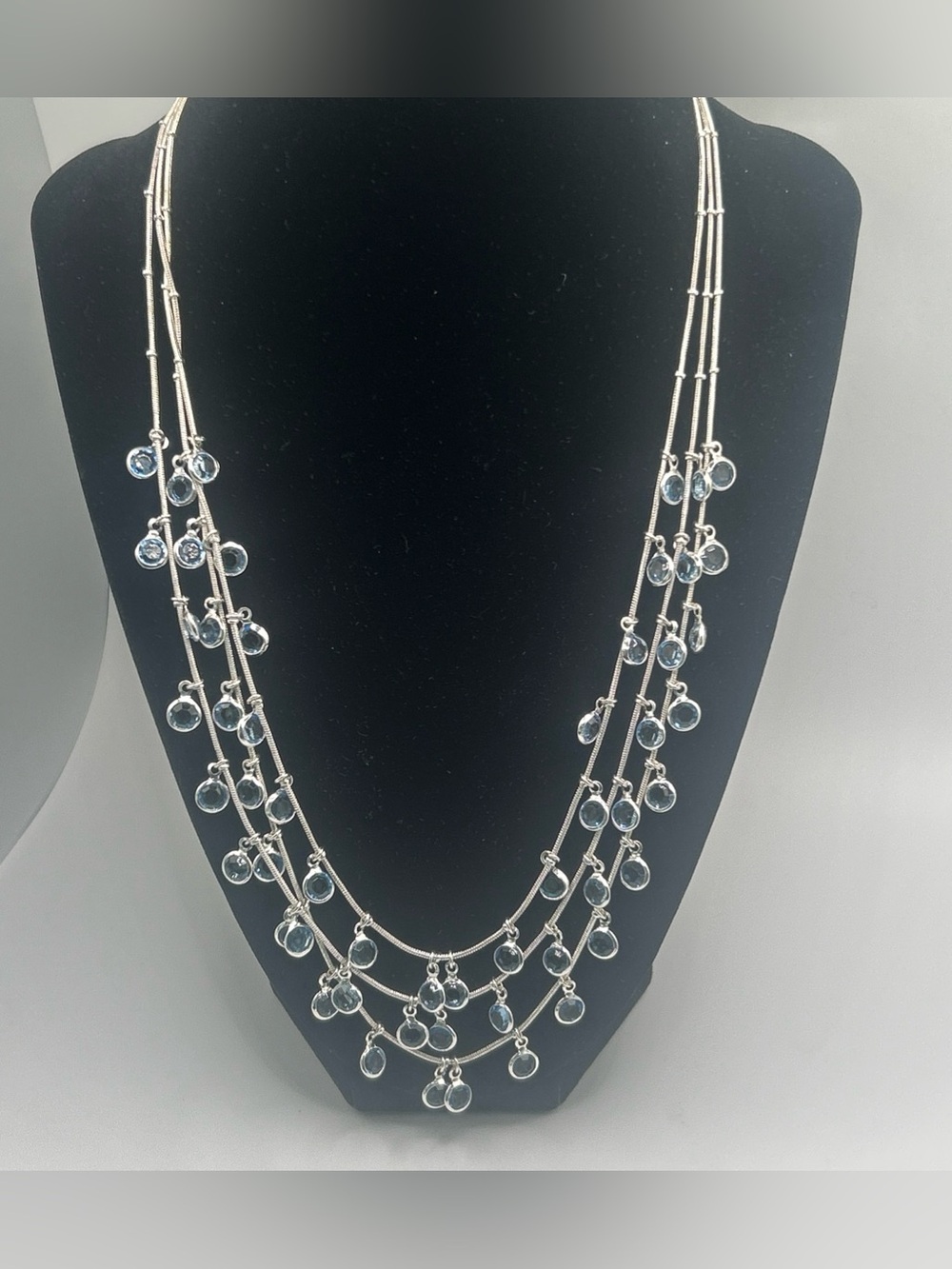 Vintage Anne Klein 3 Strand Necklace W/ Dangle Bezel Set Blue Beads Silvertone - Picture 2 of 9